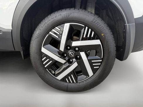 New 2026 Nissan Kicks SV image 36