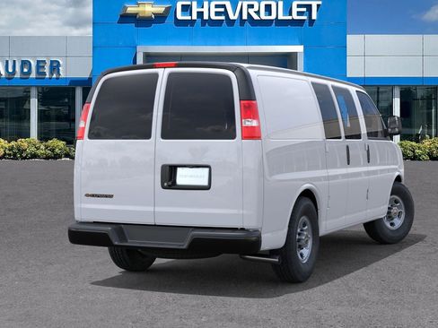 New 2025 Chevrolet Express 2500 w/ Driver Convenience Package image 4