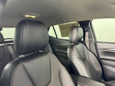 Used 2023 Buick Encore GX Preferred w/ Cold Weather Comfort Package image 27