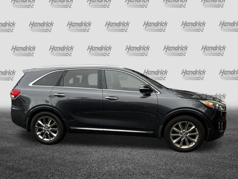 Used 2018 Kia Sorento SX image 10