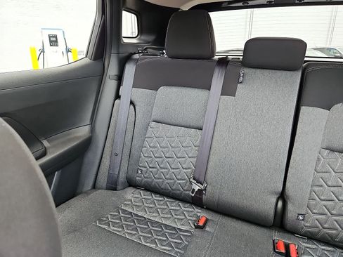 Used 2026 Nissan Kicks SV w/ SV Premium Package FWD image 13