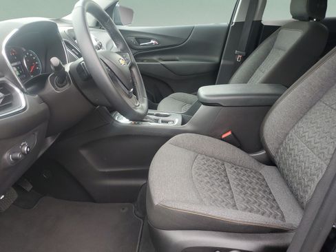 Used 2024 Chevrolet Equinox LT FWD image 15