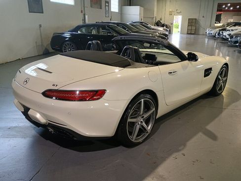 Used 2018 Mercedes-Benz AMG GT Roadster image 7
