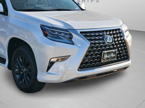 Used 2023 Lexus GX 460 Premium w/ Premium Package AWD/4WD image 35