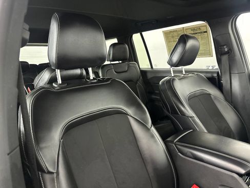 Used 2023 Jeep Grand Cherokee L Laredo AWD/4WD image 32