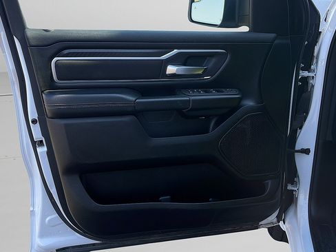 Used 2025 RAM 1500 Big Horn AWD/4WD image 23