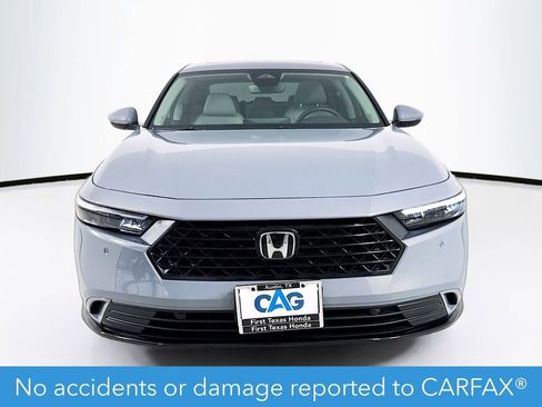 Used 2025 Honda Accord EX-L image 2