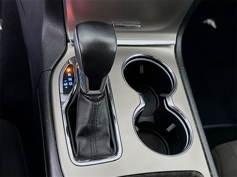 Used 2021 Jeep Grand Cherokee Laredo image 10