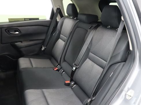 Used 2024 Nissan Rogue SV FWD image 28
