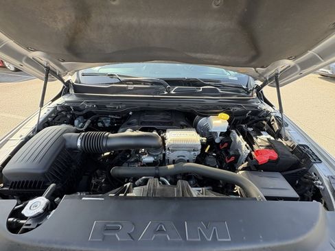 Used 2022 RAM 1500 Limited image 32