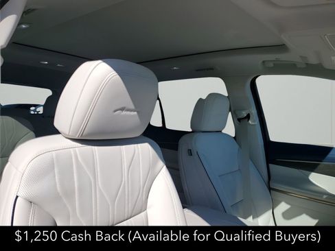 New 2026 Buick Enclave Avenir w/ Super Cruise Package FWD image 15