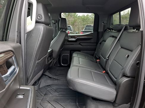 Used 2023 Chevrolet Silverado 1500 RST w/ Convenience Package II image 11