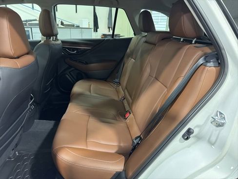 Certified 2025 Subaru Outback Touring XT w/ Tech Package 3 image 32