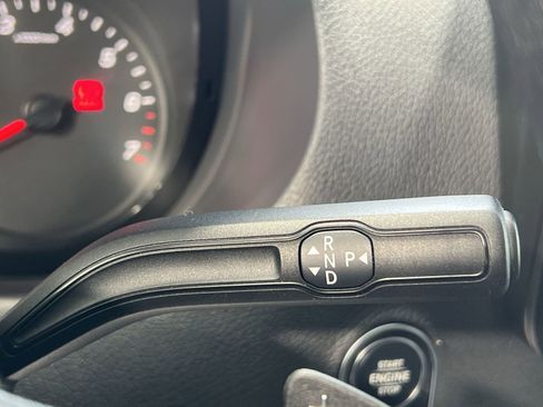 Used 2022 Mercedes-Benz Sprinter 144 Cargo image 19