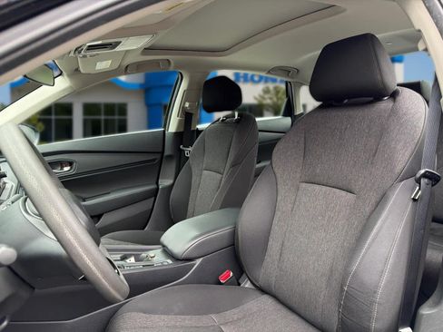 Used 2024 Honda Accord EX image 13