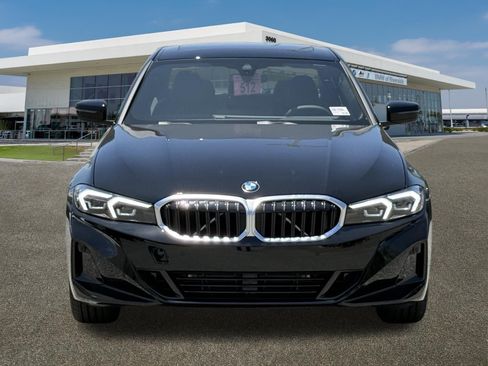New 2026 BMW 330i Sedan w/ Convenience Package RWD image 3