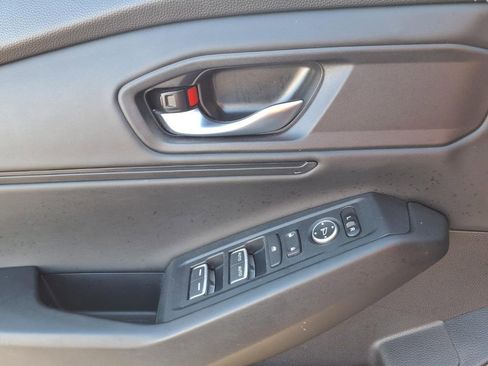 Used 2024 Honda Accord EX image 16