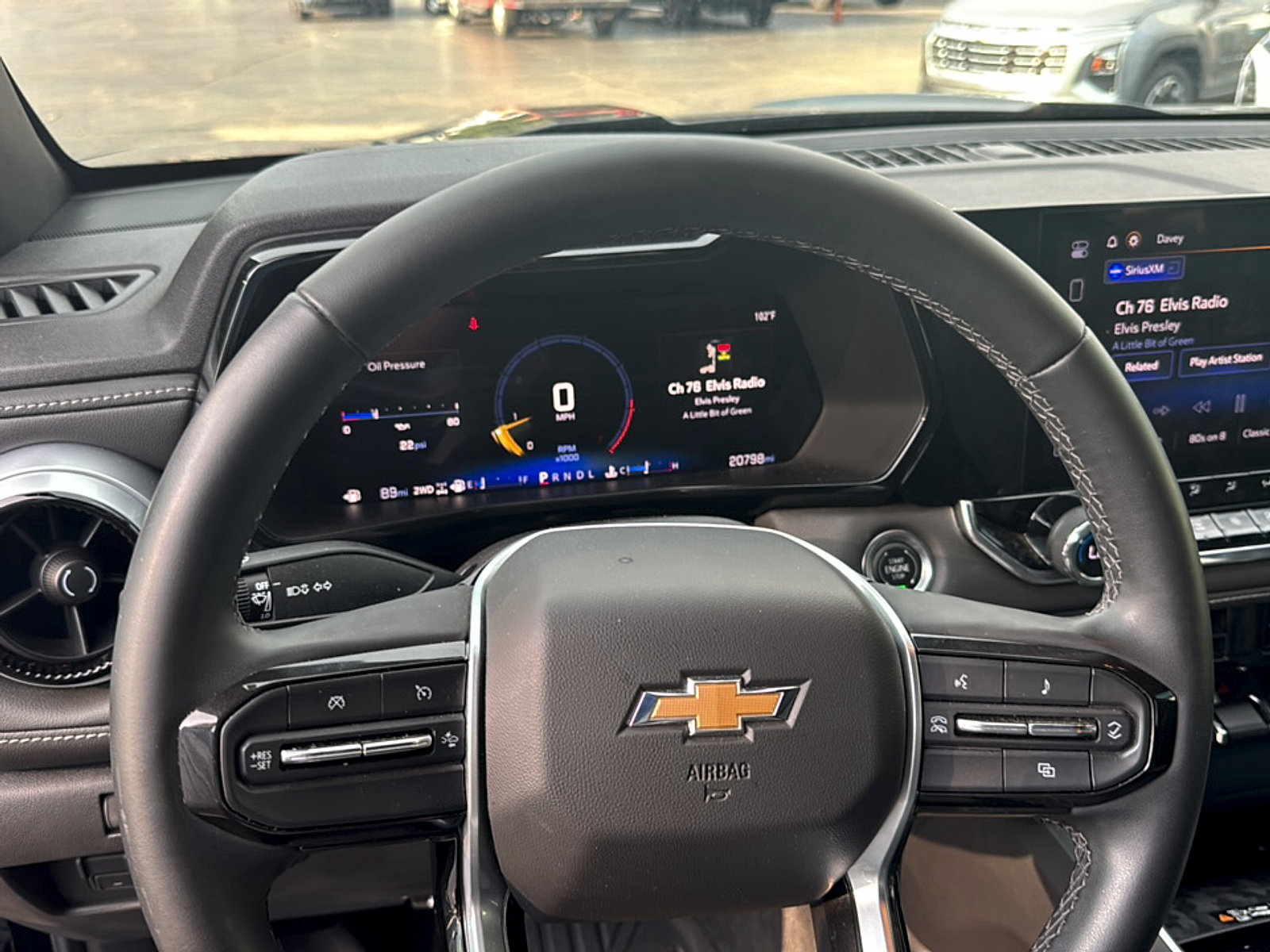 Used 2024 Chevrolet Colorado LT w/ LT Convenience Package II AWD/4WD image 13