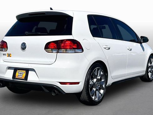 Used 2013 Volkswagen GTI 4-Door image 2