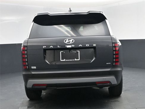 New 2026 Hyundai Palisade SE image 13
