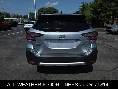 Used 2023 Subaru Outback Limited AWD/4WD image 8
