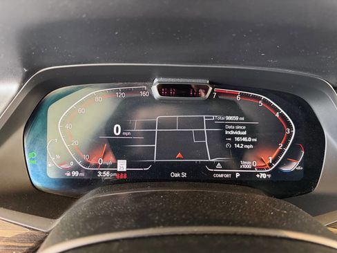 Used 2019 BMW X5 xDrive50i w/ M Sport Package image 9