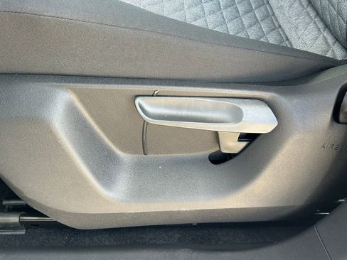 New 2026 Volkswagen Tiguan S image 39