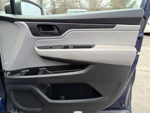 Used 2018 Honda Odyssey EX-L image 46