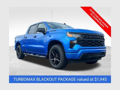 New 2025 Chevrolet Silverado 1500 Custom w/ Turbomax Blackout Package