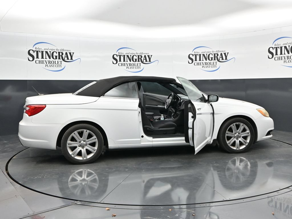 Used 2012 Chrysler 200 Touring FWD image 36
