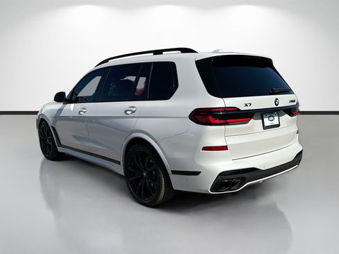 Used 2024 BMW X7 M60i w/ Executive Package AWD/4WD image 3