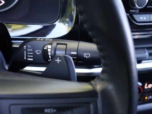 Used 2024 Nissan Pathfinder SV FWD image 24