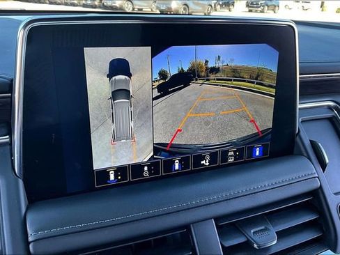 Used 2022 Chevrolet Tahoe LT w/ LT Signature Plus Package image 21