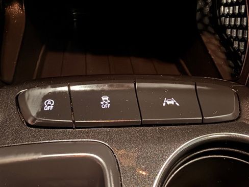 Used 2025 Chevrolet TrailBlazer LT image 32