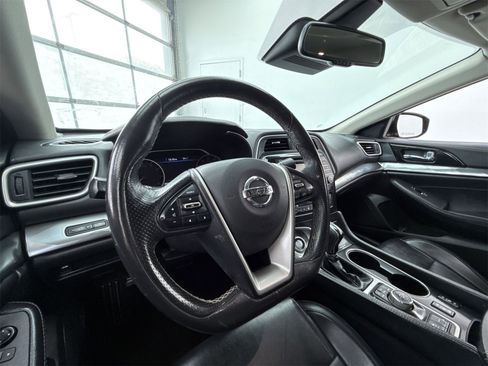 Used 2020 Nissan Maxima 3.5 SV w/ Floor Mat Group image 12