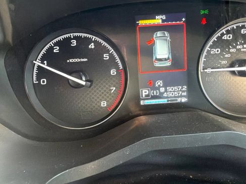 Used 2024 Subaru Forester AWD/4WD image 10