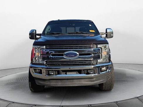 Used 2018 Ford F250 Lariat w/ Lariat Ultimate Package AWD/4WD image 8