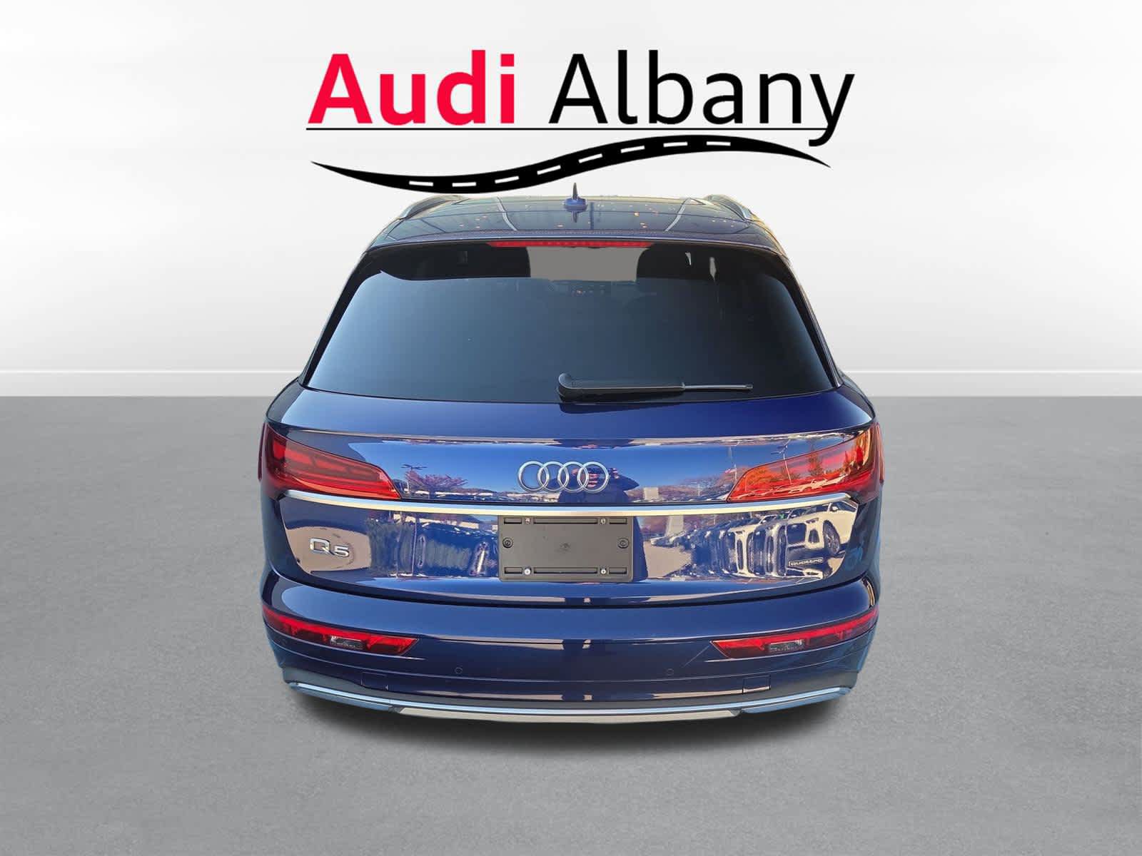 Used 2024 Audi Q3 2.0T Premium Plus w/ Premium Plus Package AWD/4WD image 4