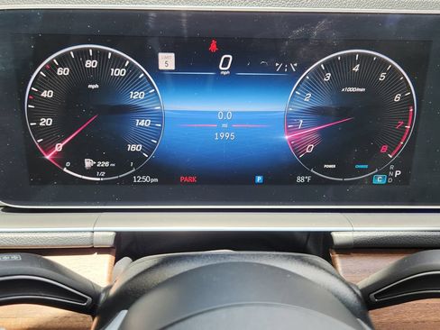 Used 2026 Mercedes-Benz GLE 450 4MATIC image 7