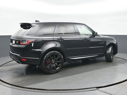 Used 2022 Land Rover Range Rover Sport HST image 3