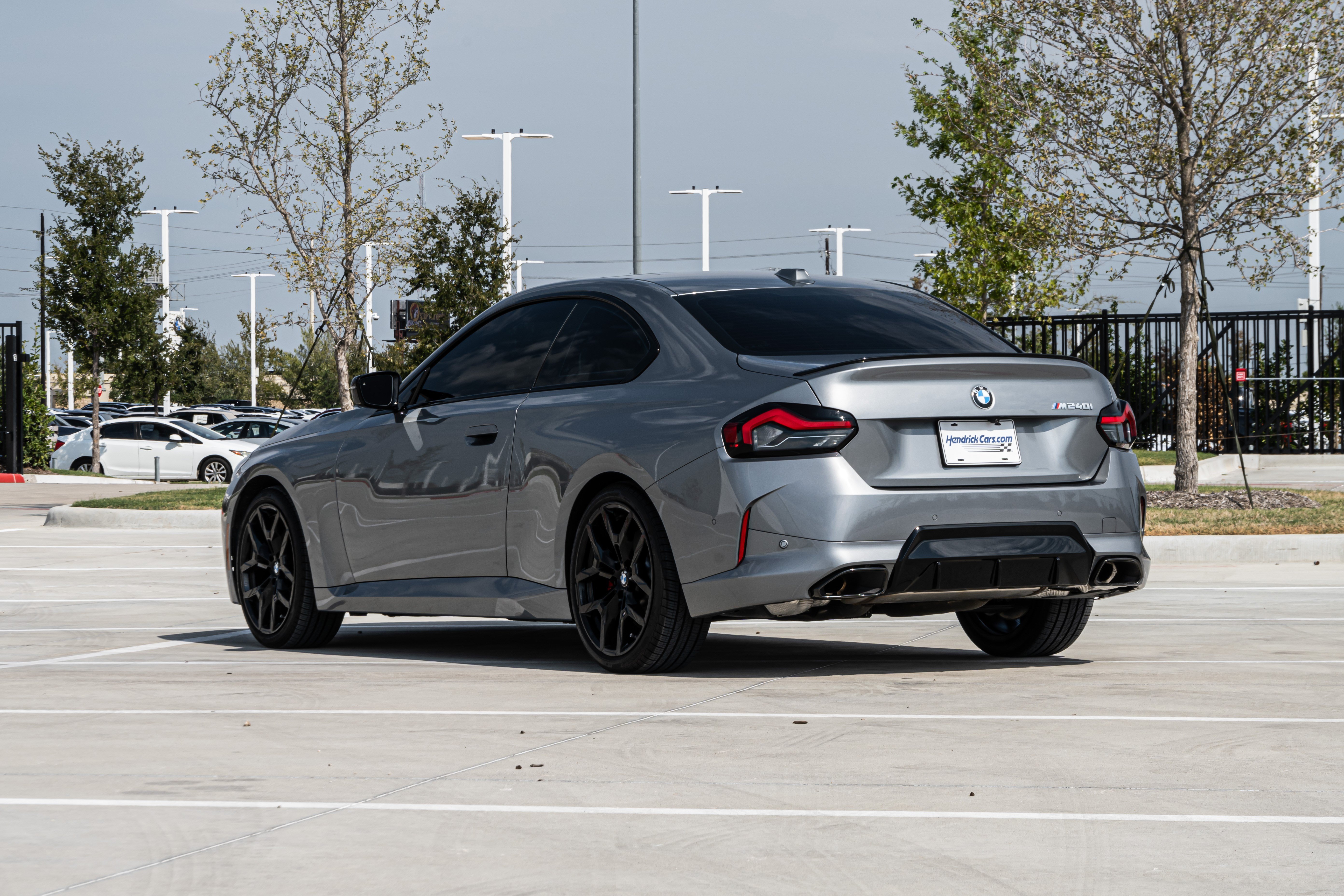 Used 2026 BMW M240i Coupe w/ Premium Package RWD image 7