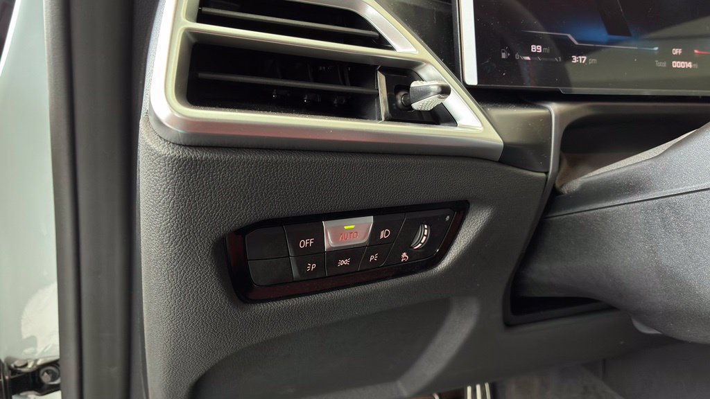 New 2027 BMW M440i Coupe w/ Premium Package RWD image 17