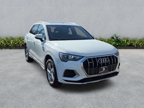 Used 2021 Audi Q3 2.0T Premium w/ Convenience Package AWD/4WD image 4