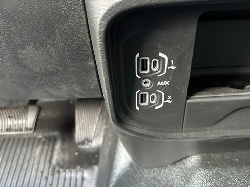 New 2025 RAM 5500 Tradesman AWD/4WD image 33