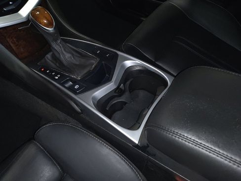 Used 2016 Cadillac SRX Luxury image 26