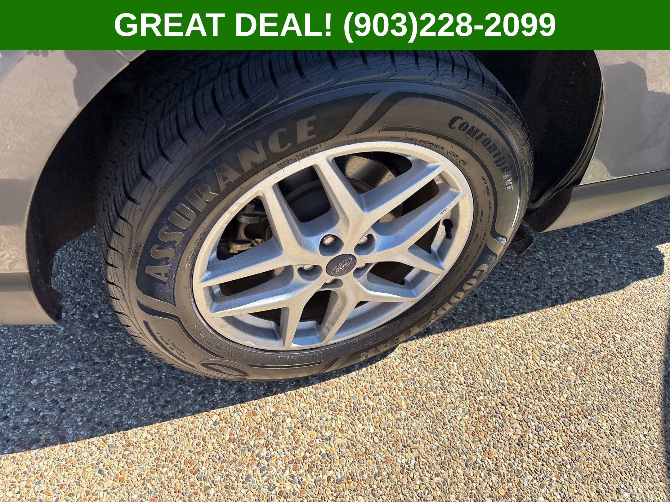 Used 2021 Ford Edge SEL w/ Convenience Package FWD image 18