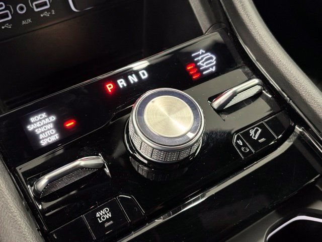 Used 2024 Jeep Grand Cherokee L Overland AWD/4WD image 39
