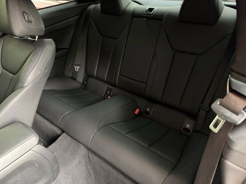 Used 2021 BMW 430i Coupe w/ M Sport Package image 11