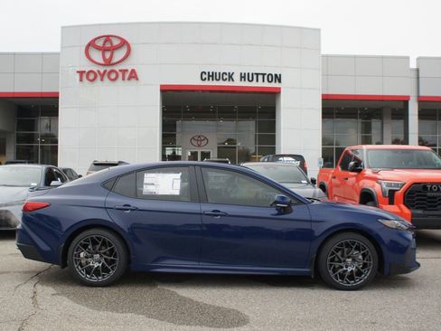 New 2026 Toyota Camry SE image 1