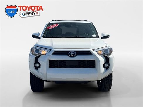 Certified 2021 Toyota 4Runner SR5 Premium image 8